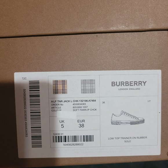 BURBERRY SNEAKERS - Picture 2 of 6